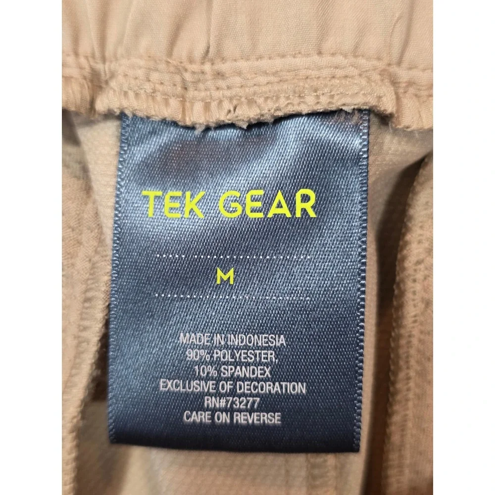 Tek Gear Mens Performance Shorts Tan Khaki Elastic Waist Stretch Size Medium M